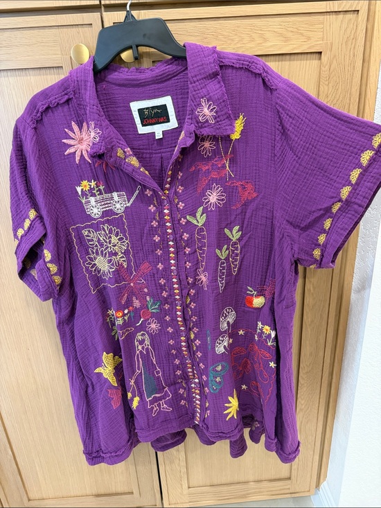 Johnny Was Tops - Johnny Was Purple Embroidered Short Sleeve Button-Down Shirt